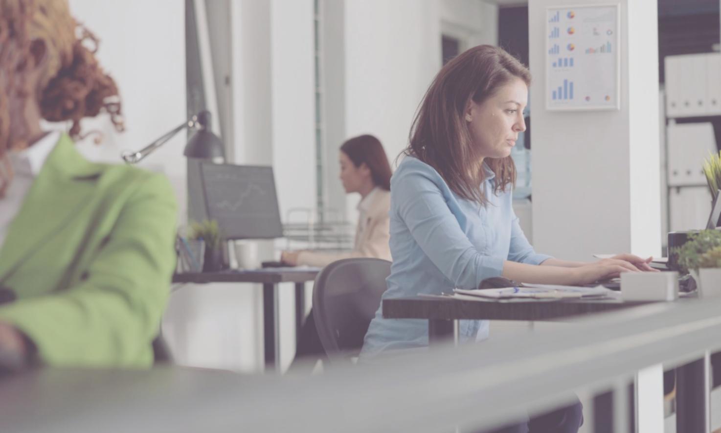 Análisis de datos financieros en colaboración profesional